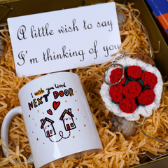Crochet Rose Bouquet Keychain, Next Door Mug & Wish Card Gift Set