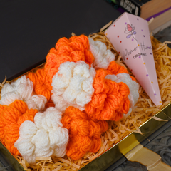 Marigold Bloom Crochet Gajra & Organic Henna Festive Combo Set