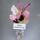 Mix (Her) Mother’s Day Crochet Bouquet with Happy Mother’s Day Tag