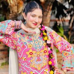Handcrafted Floral Parandi
