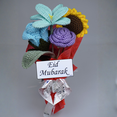Mix (him) Flower Crochet Bouqet with Eid Mubarak Card