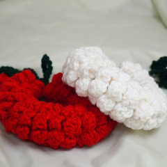 Crimson & Cream: Handcrafted Crochet Gajra Set