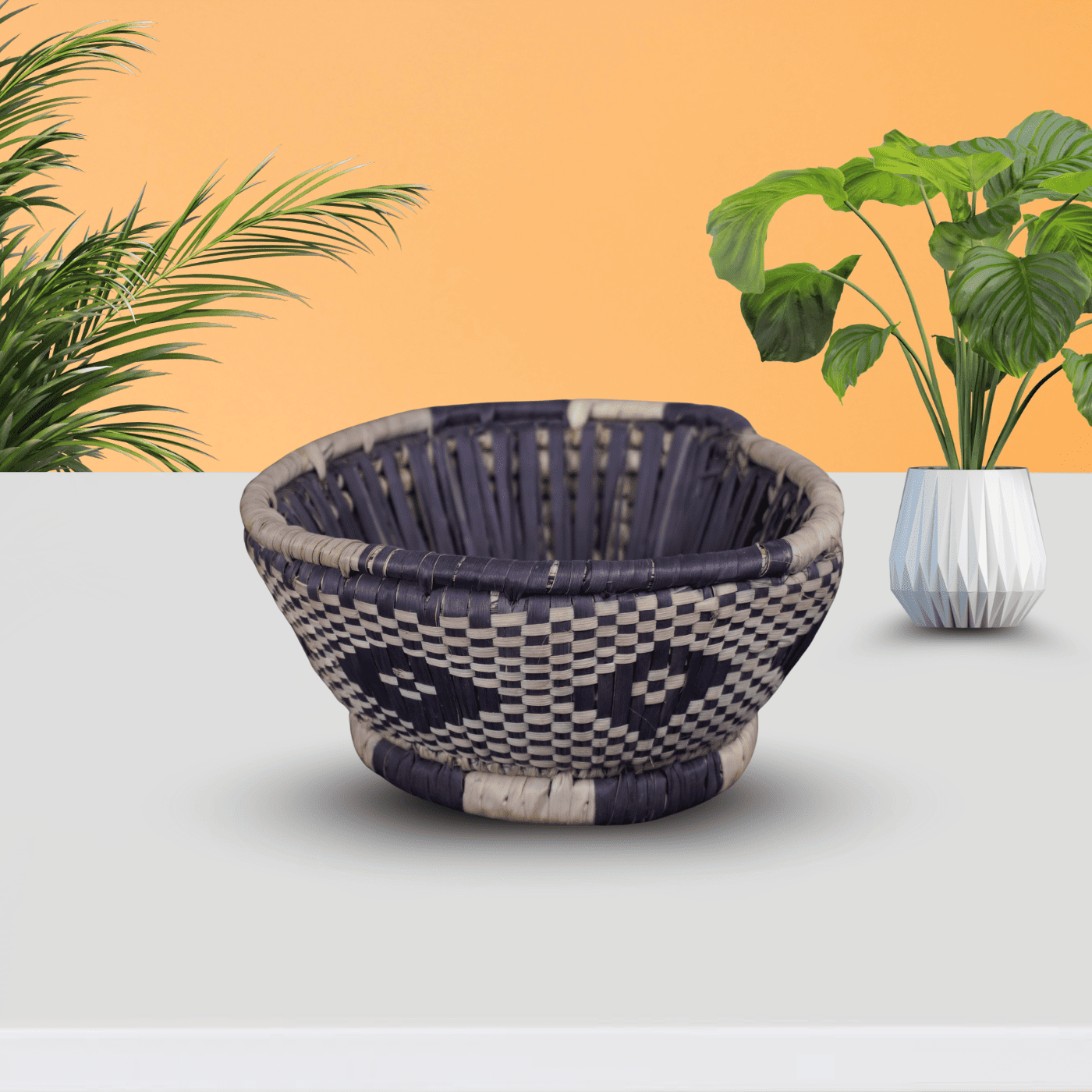 Checkerboard Pattern fruit bowl