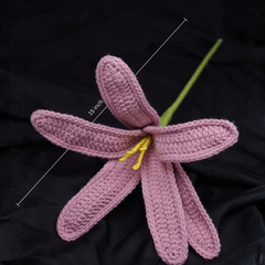 Dusty Pink Crochet Lily