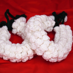 Snowy Elegance: Handcrafted White Crochet Gajra Set