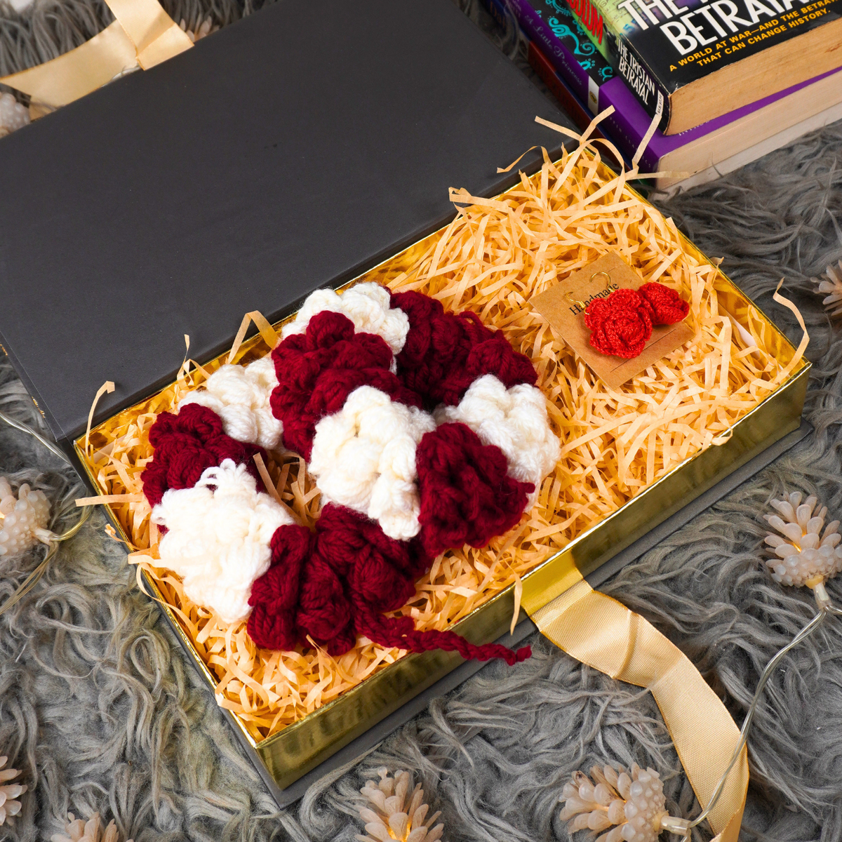 Handcrafted Crochet Gajra & Accessory Gift Box
