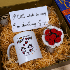 Crochet Rose Bouquet Keychain, Next Door Mug & Wish Card Gift Set