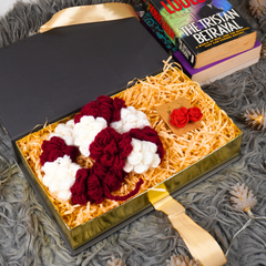 Handcrafted Crochet Gajra & Accessory Gift Box