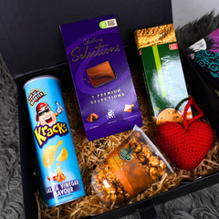 Cadbury Selections, Wheatables & Crochet Heart Gourmet Gift Box
