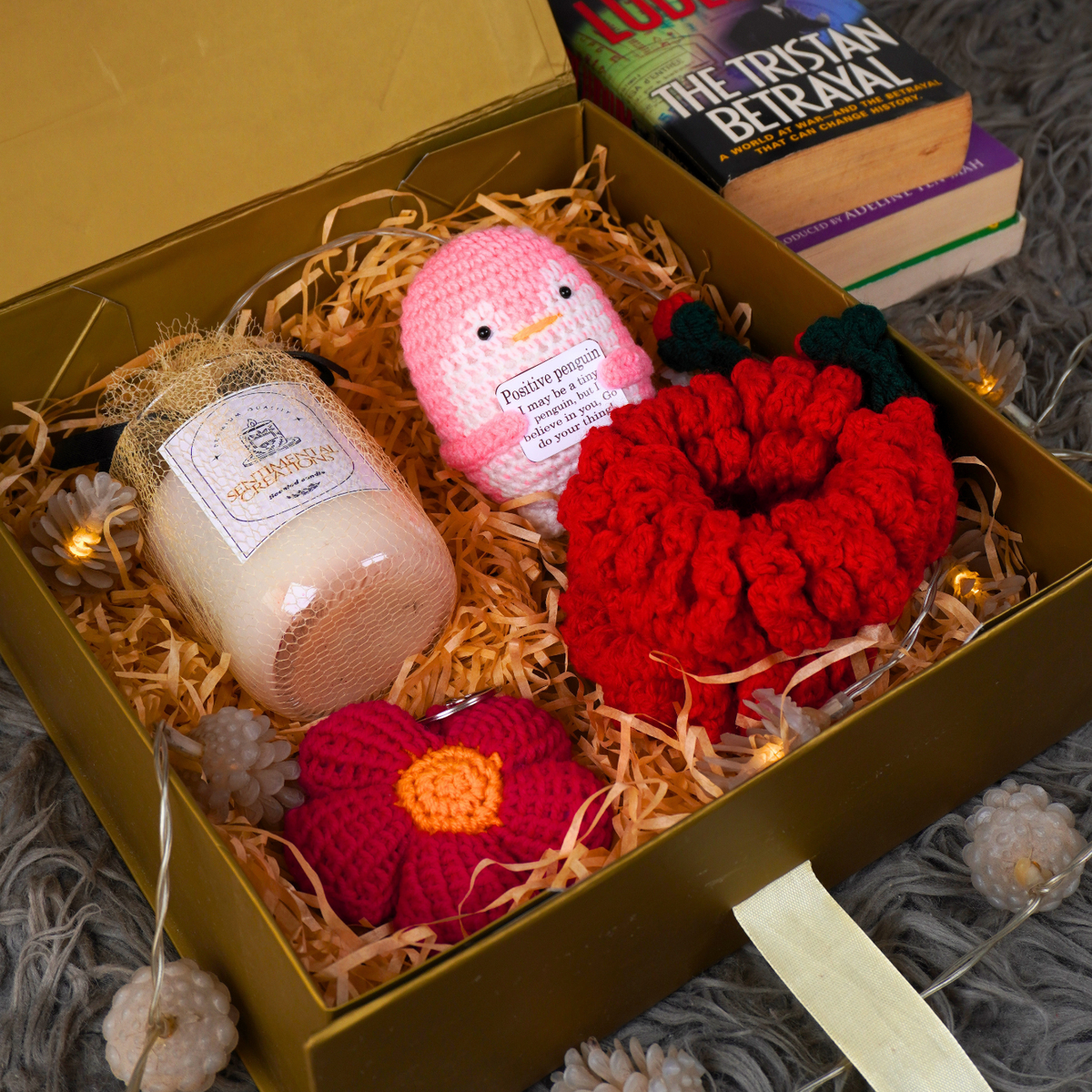 Positive Penguin, Scarlet Gajra & Candle Ultimate Festive Gift Set