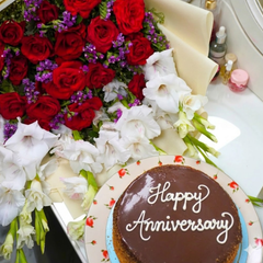 Grand Floral & Chocolate Indulgence Set